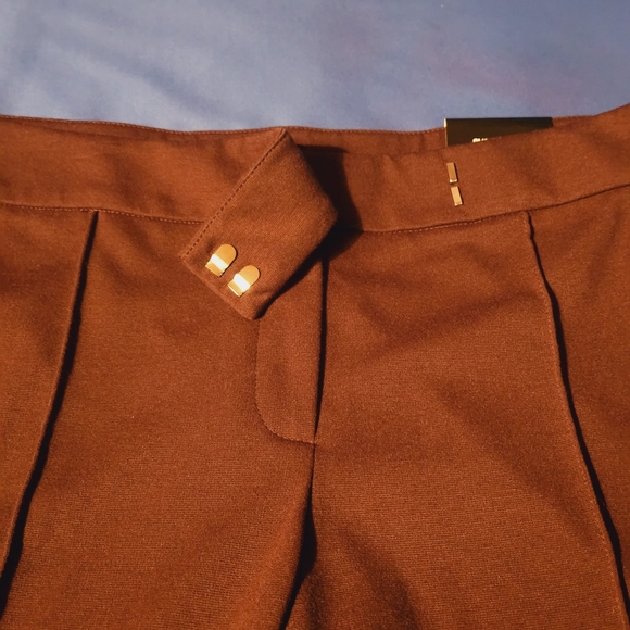 Avenue Stretch Ponte Trouser Modern Fit Offering A Modern Fit Polished Look - Picture 6 of 10